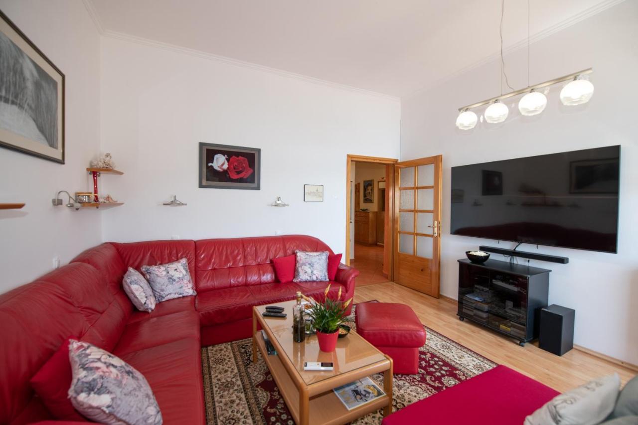 Slatina Apartma *